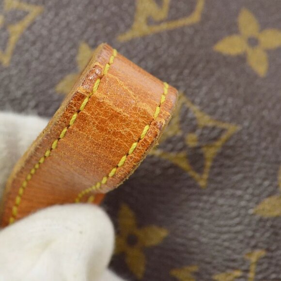 AUTHENTICITY GUARANTEED Louis Vuitton MUSETTE SALSA SHORT SHOULDER BAG - Picture 4 of 11